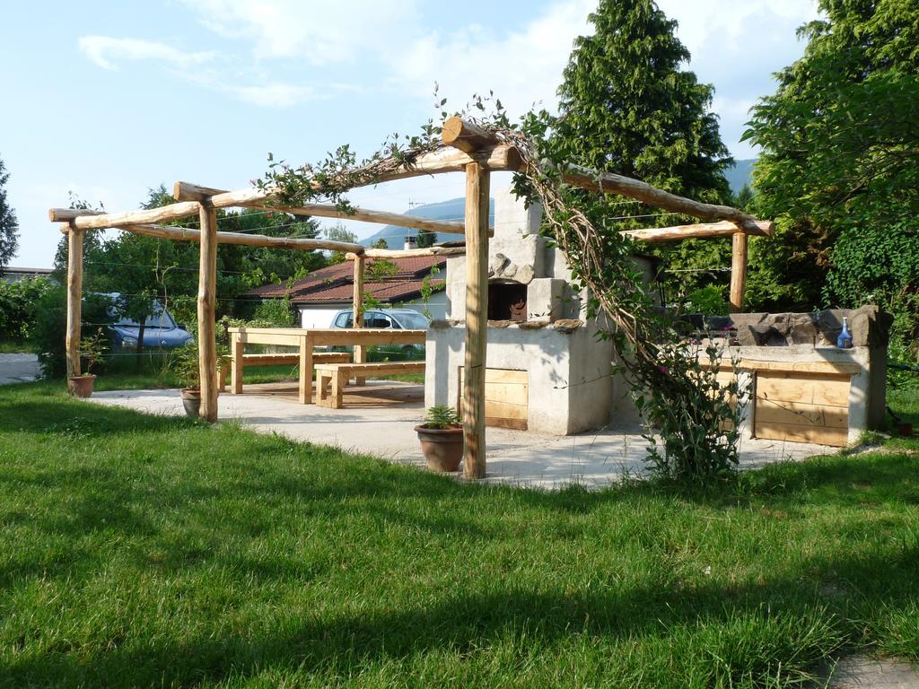 B&B Casa Sul Lago - Appartamenti Calceranica al Lago Extérieur photo