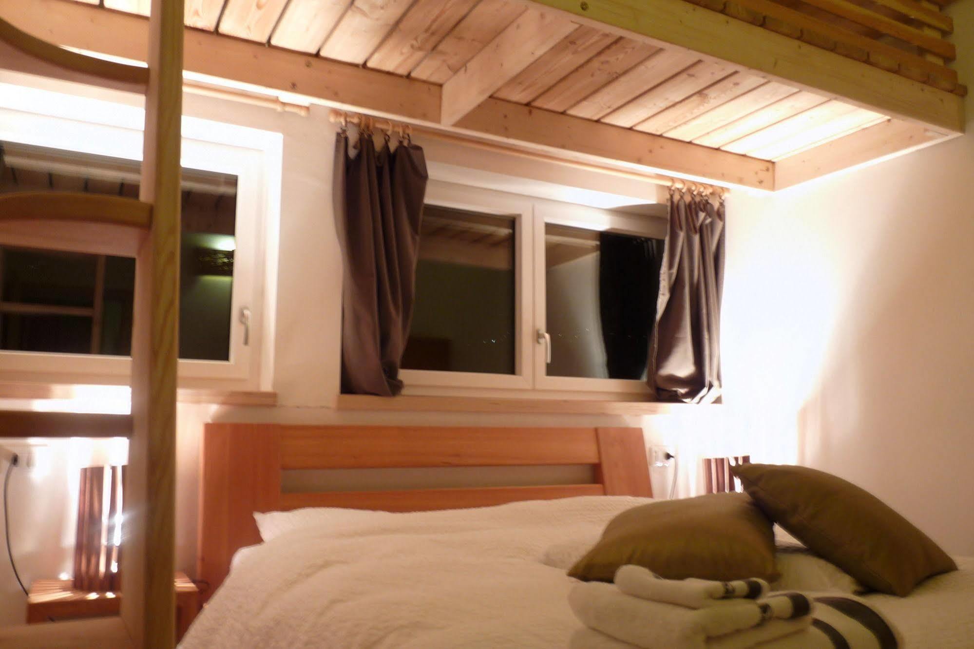 B&B Casa Sul Lago - Appartamenti Calceranica al Lago Extérieur photo